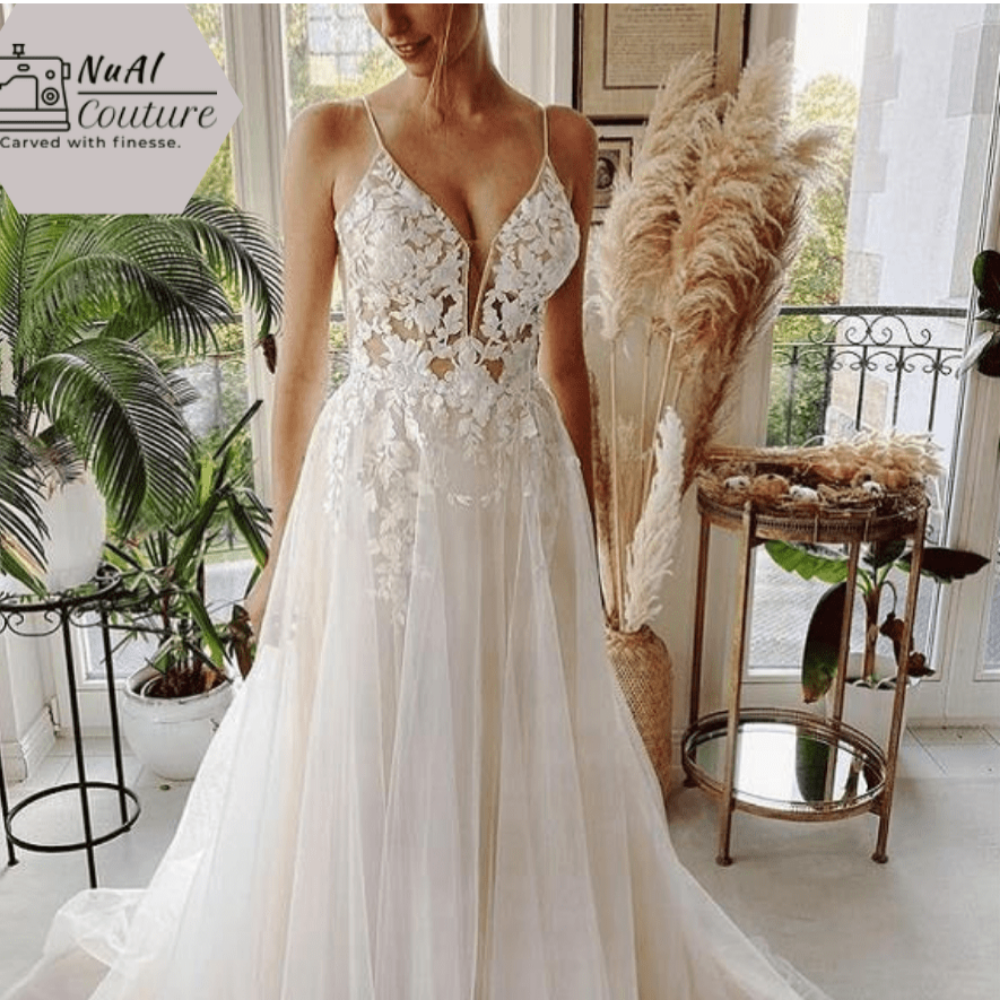 Ivory Lace Tulle Beading V-Neck Bridal Gowns