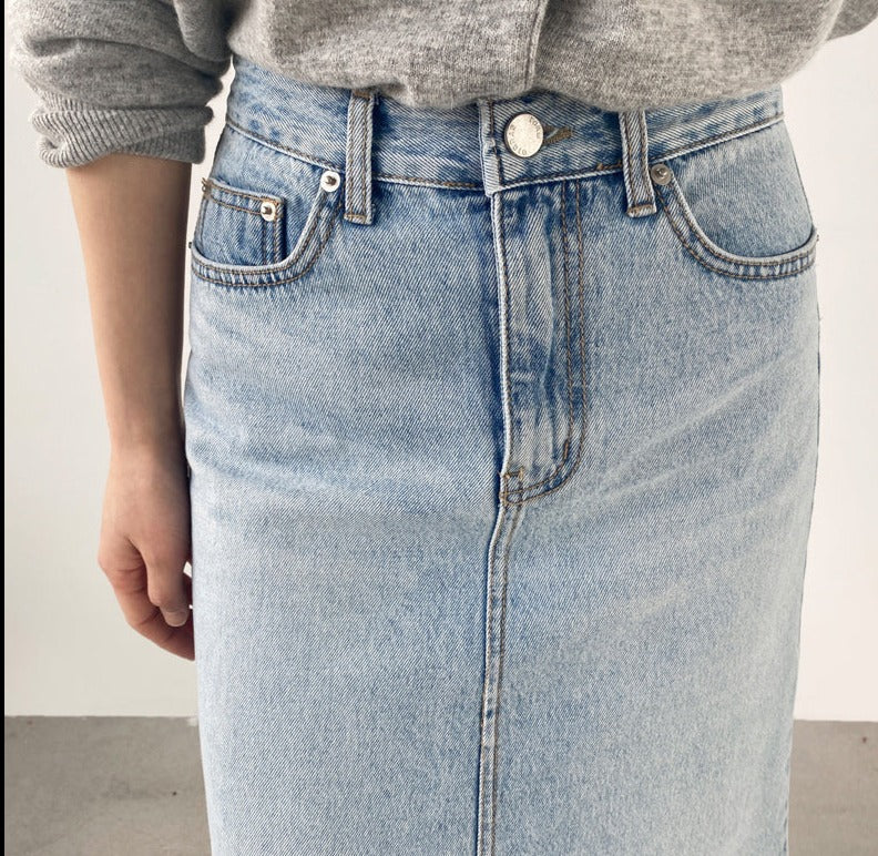 Stretched Women Denim Mid-length Skirt