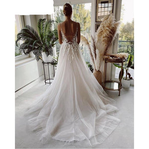 Ivory Lace Tulle Beading V-Neck Bridal Gowns