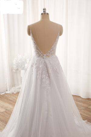 White Lace Tulle Spaghetti Straps Bridal Gown